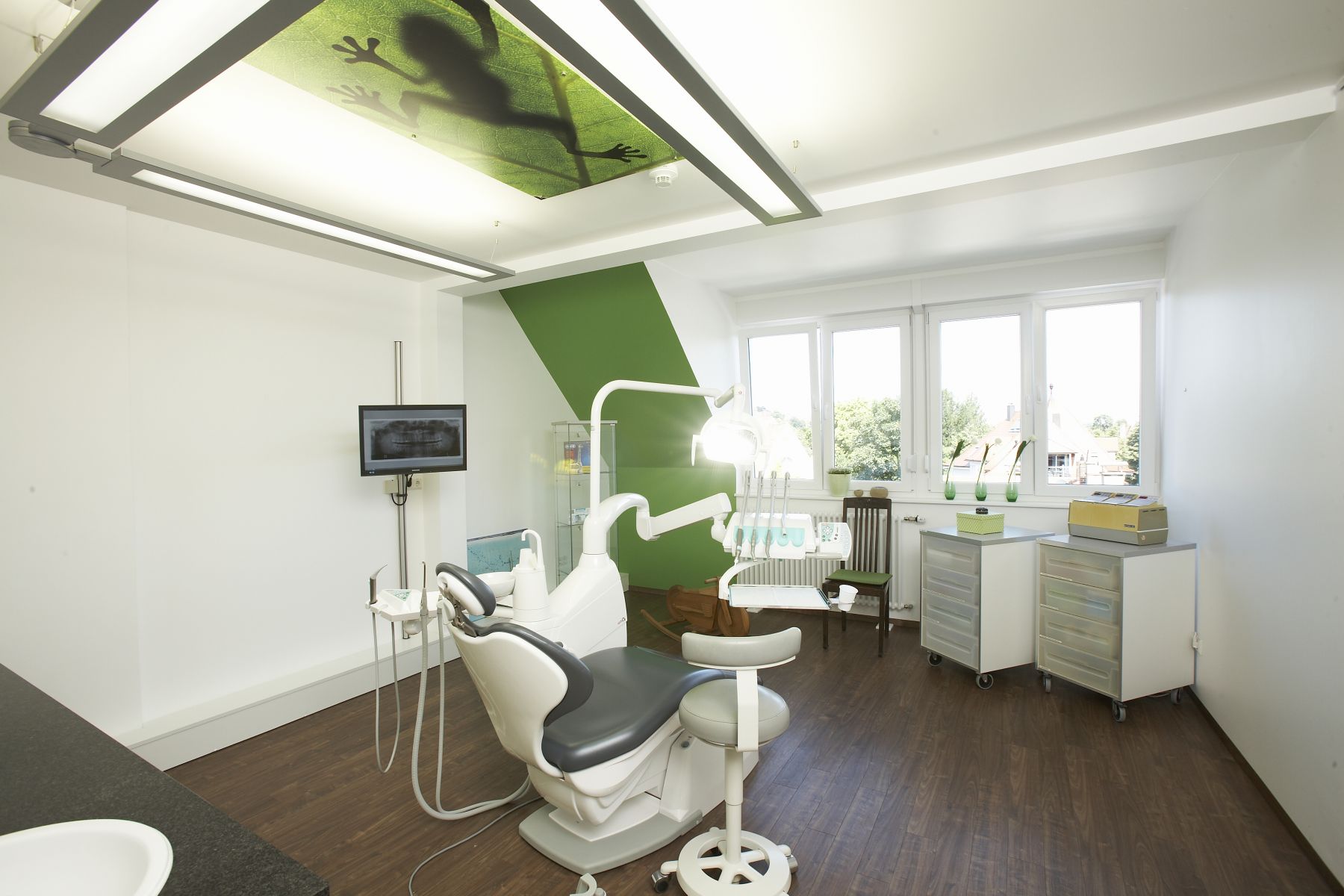 Kopfgrafik Zahnarzt Ober